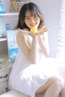 年轻的女老师电影